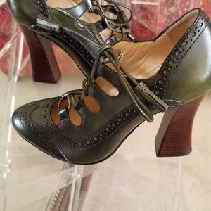 Tory Burch Astrid Pump Dark Green